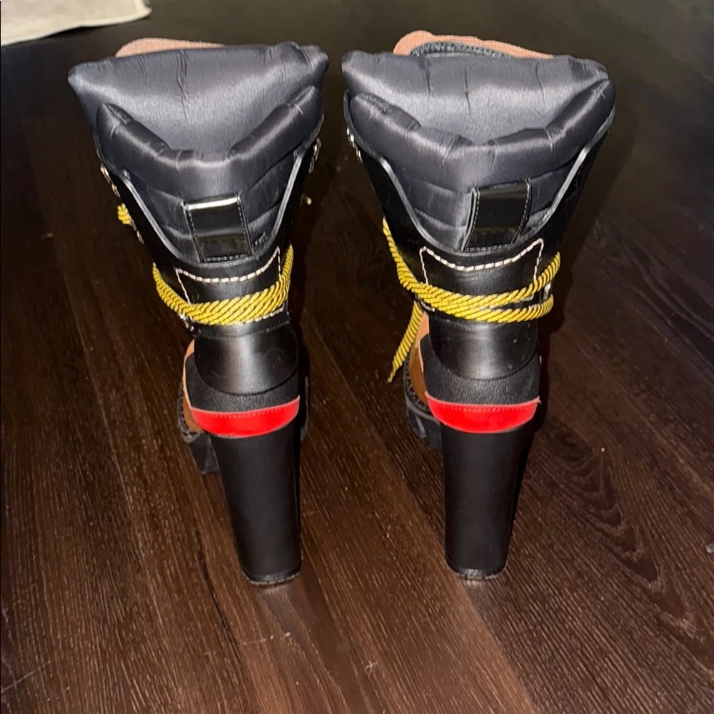 DSQUARED2 - Hiking Boots - Picture 3 of 8